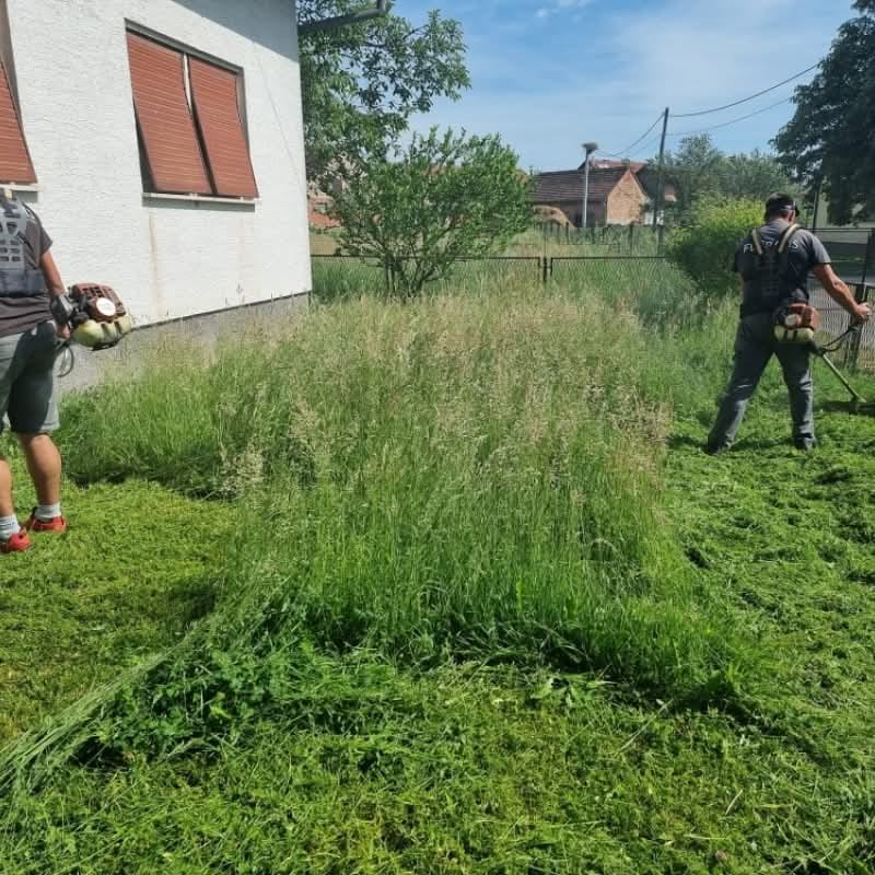 Košnja trave trimerima